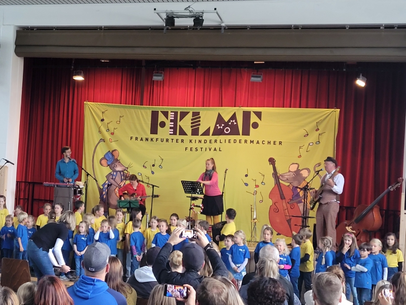 tonArt kids beim Frankfurter Kinderliedermacher Festival